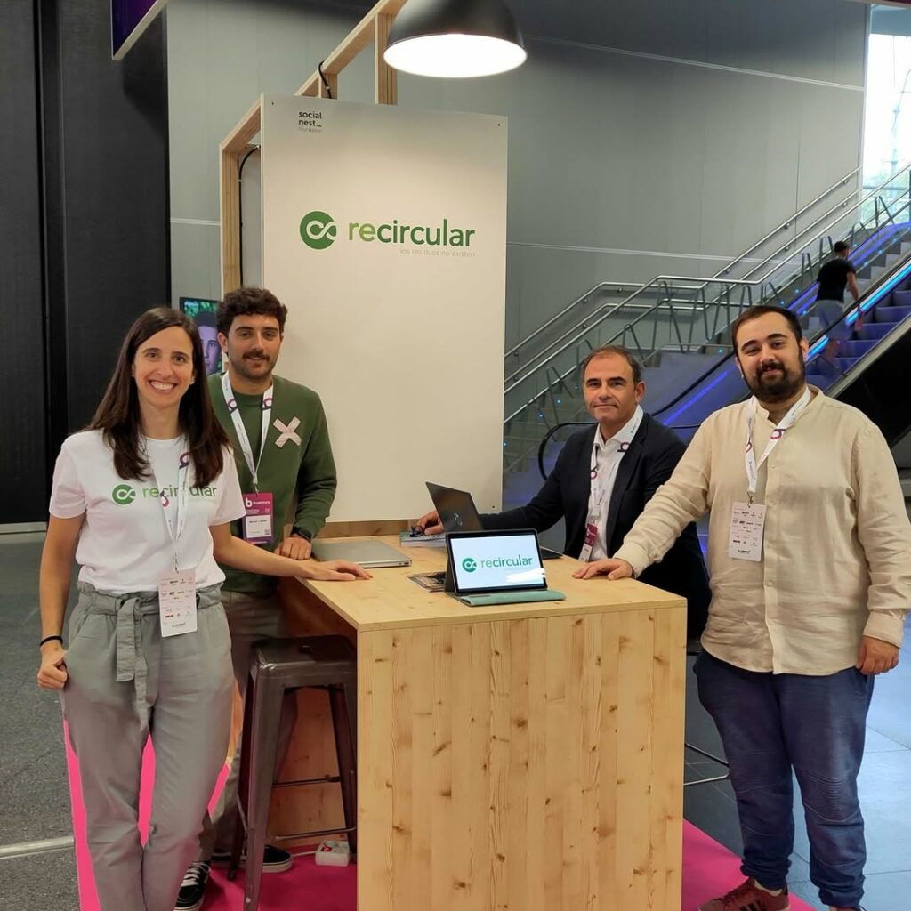 Parte del quipo en la última edición del B-Venture de Bilbao, una de las imágenes que nos deja este resumen del año